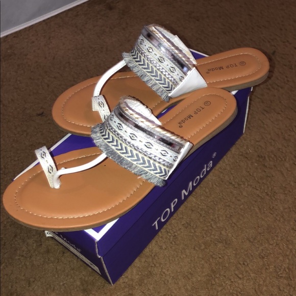 Sandals. - Picture 1 of 1